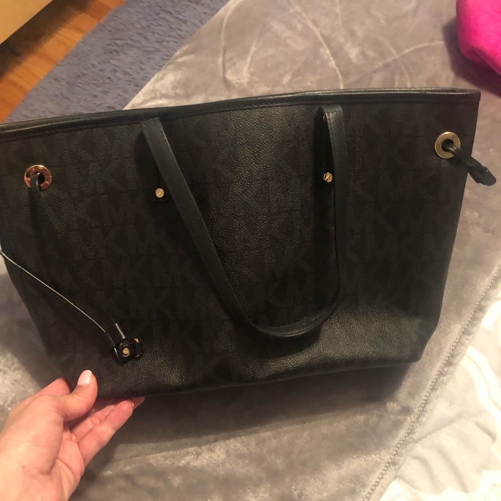 Michael Kors Shoulder Bag